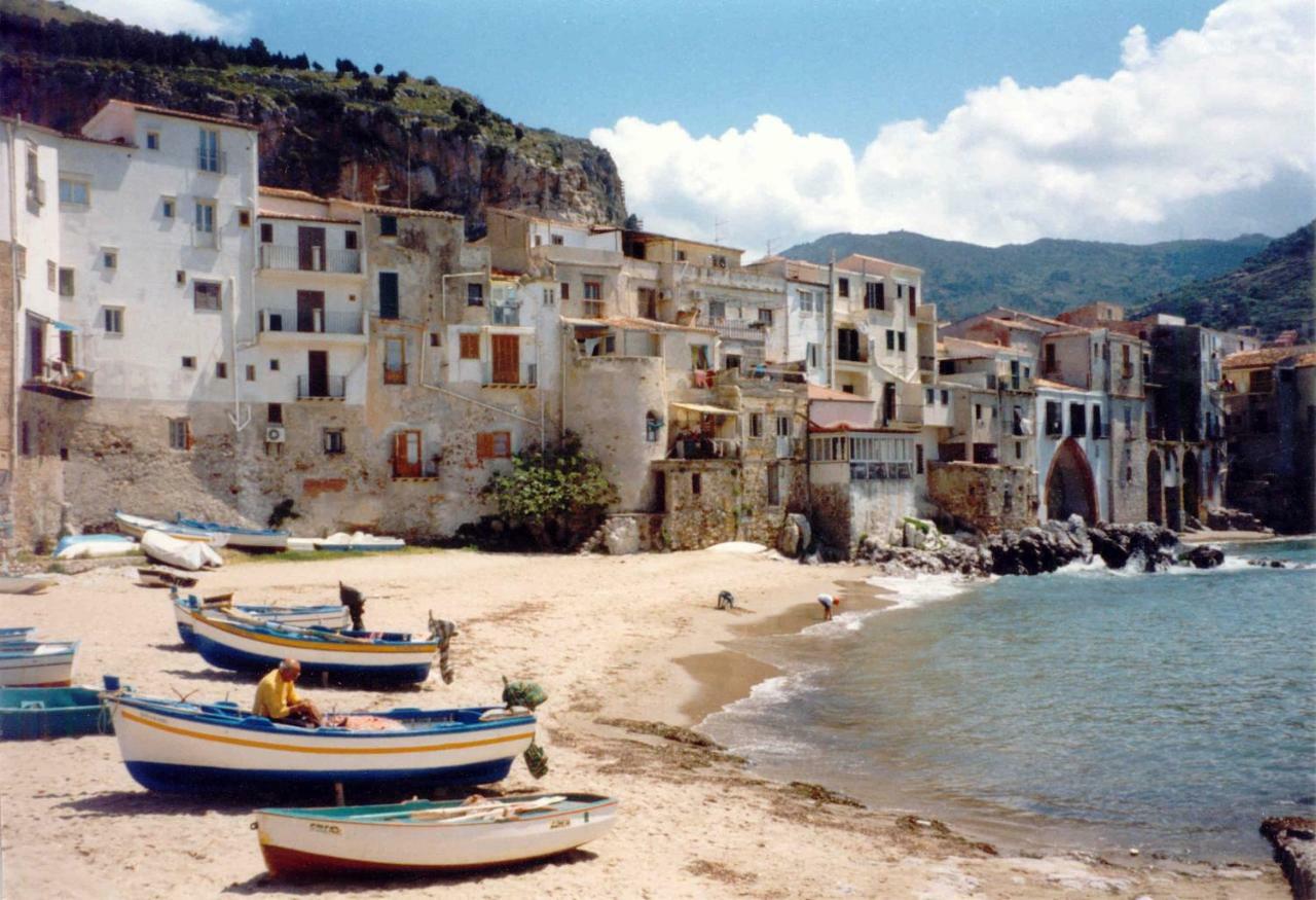 Appartamento Alba sul mare Cefalù Esterno foto